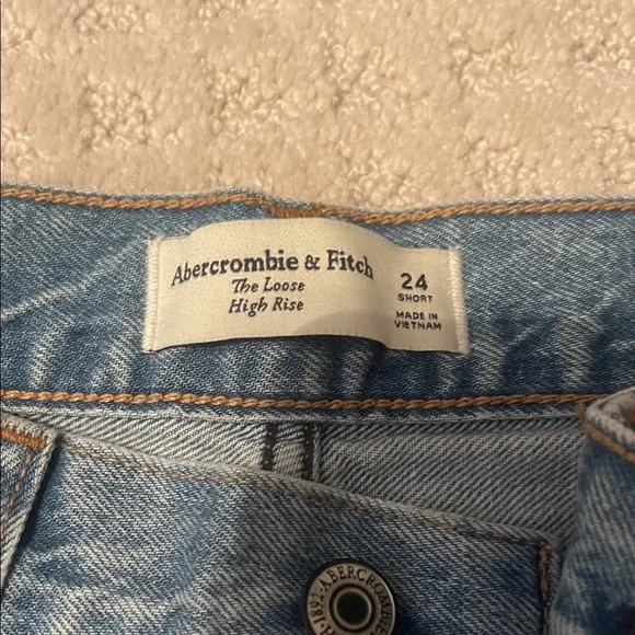 Abercrombie & Fitch Light Blue High Rise Jeans - Picture 2 of 3